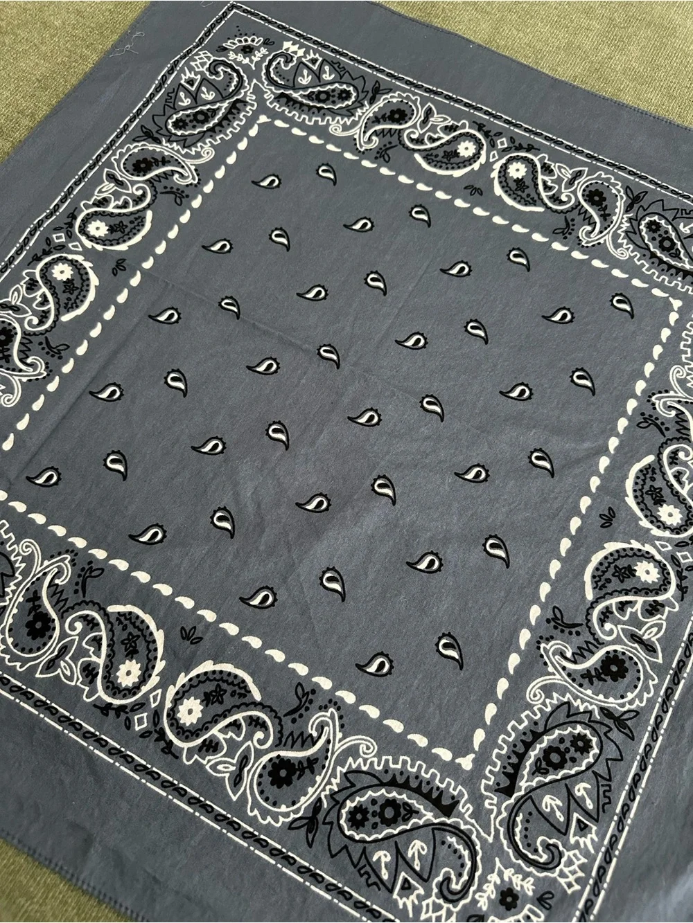 Men's Gray Paisley Cotton Handkerchief Bandana - Patterned RN#52469